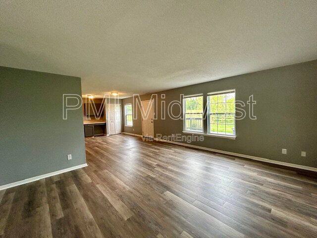 House for rent at 25 Snowflake Circle, Greenwood, IN 46143