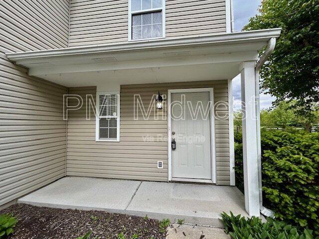 House for rent at 25 Snowflake Circle, Greenwood, IN 46143