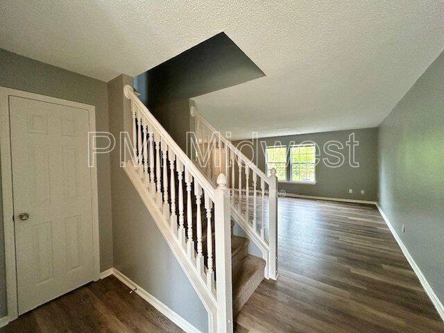 House for rent at 25 Snowflake Circle, Greenwood, IN 46143