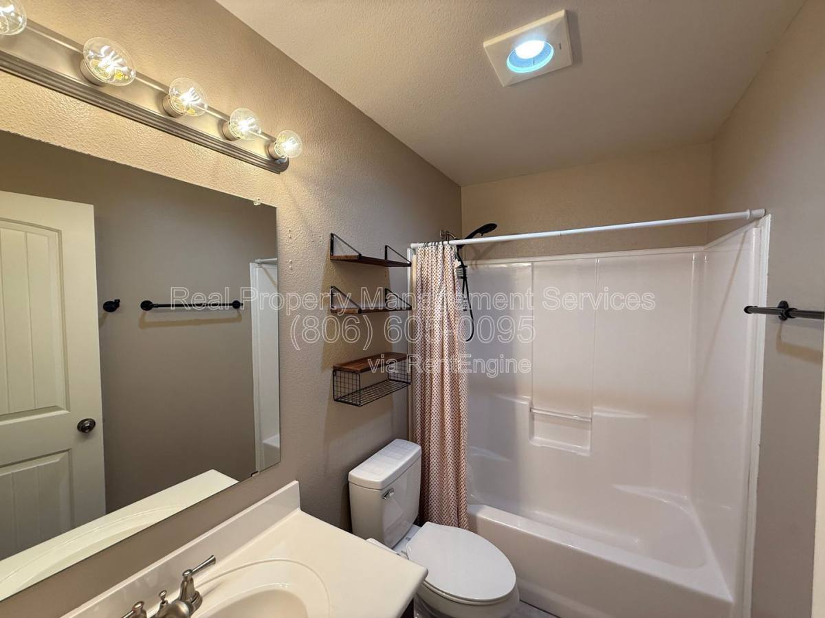 House for rent at 9104 Quincy Ave, Lubbock, TX 79424