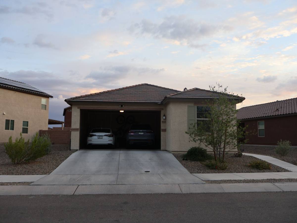 House for rent at 9020 E Pantano Bluff Dr, Tucson, AZ 85730