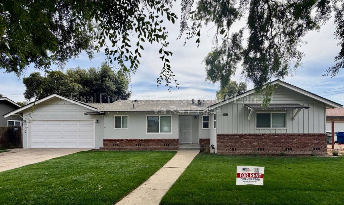 House for rent at 4467 N Van Dyke Ave, Fresno, CA 93705