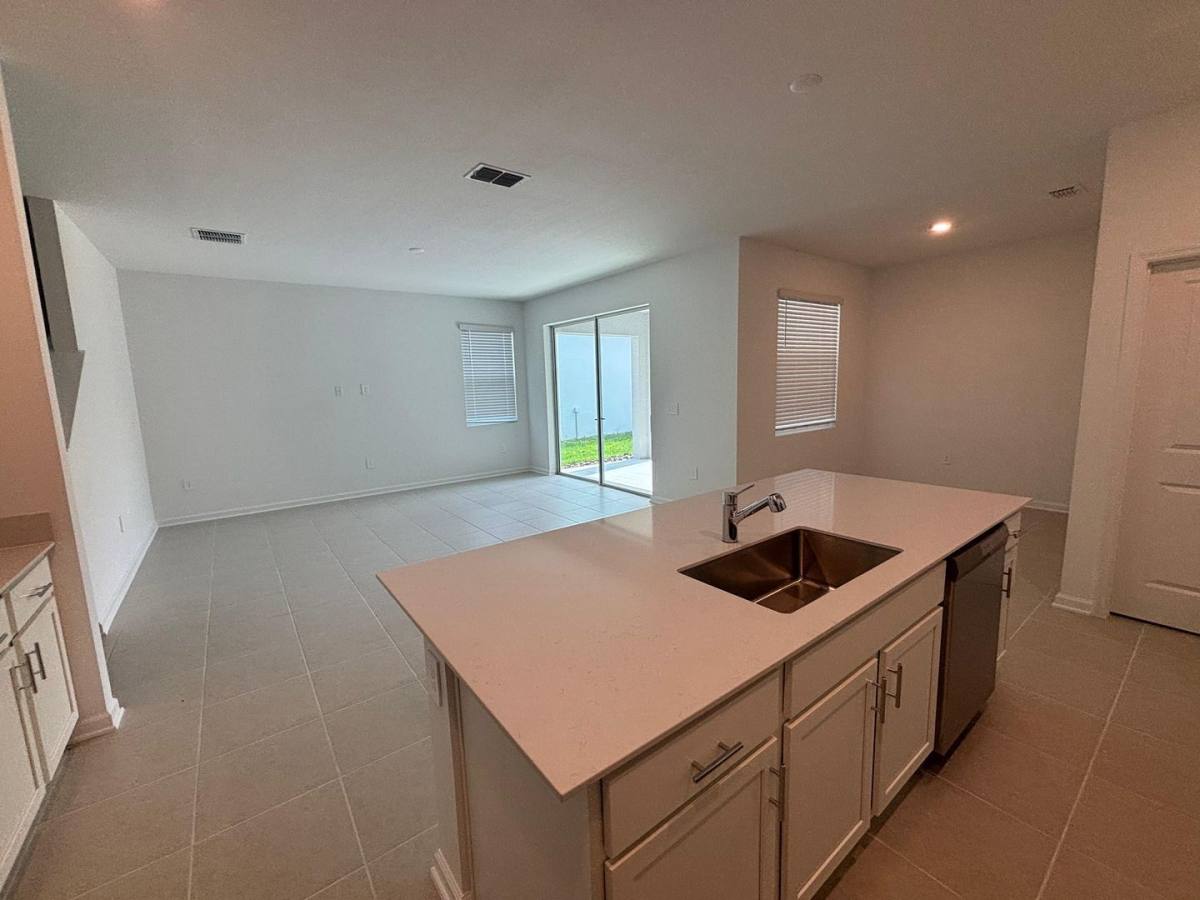 House for rent at 6073 Meditation Dr, Winter Garden, FL 34787