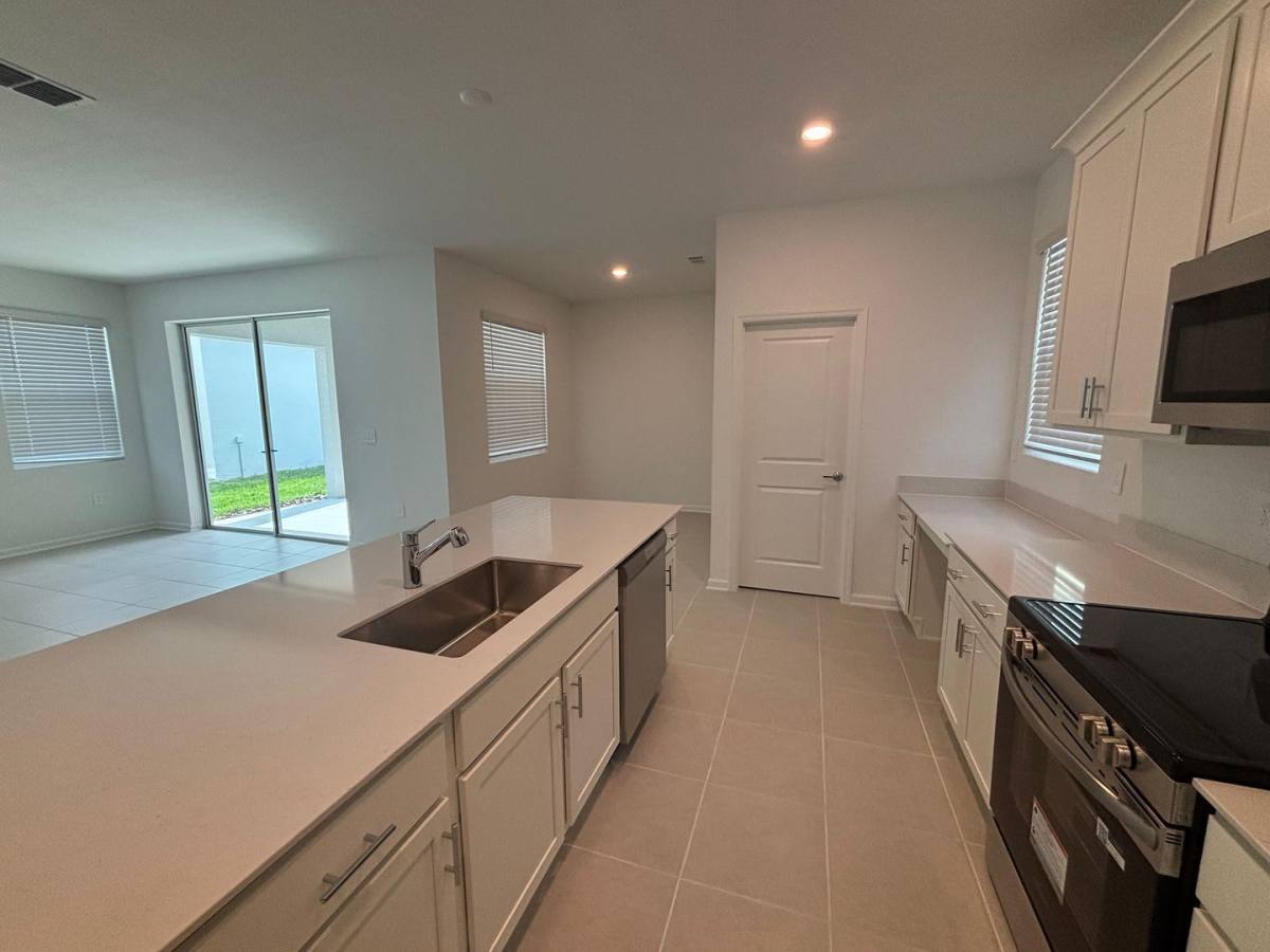 House for rent at 6073 Meditation Dr, Winter Garden, FL 34787
