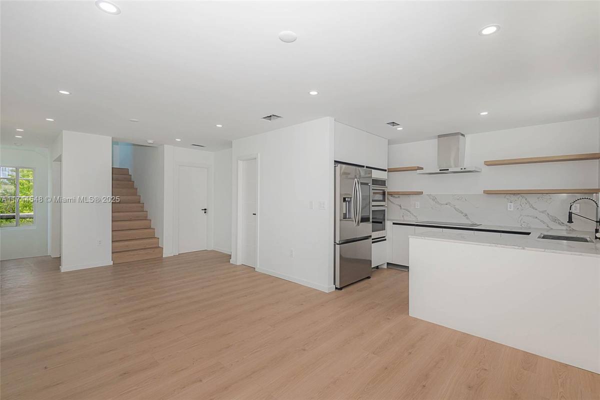Townhouse for rent at 1975 Calais Dr #3, Miami Beach, FL 33141