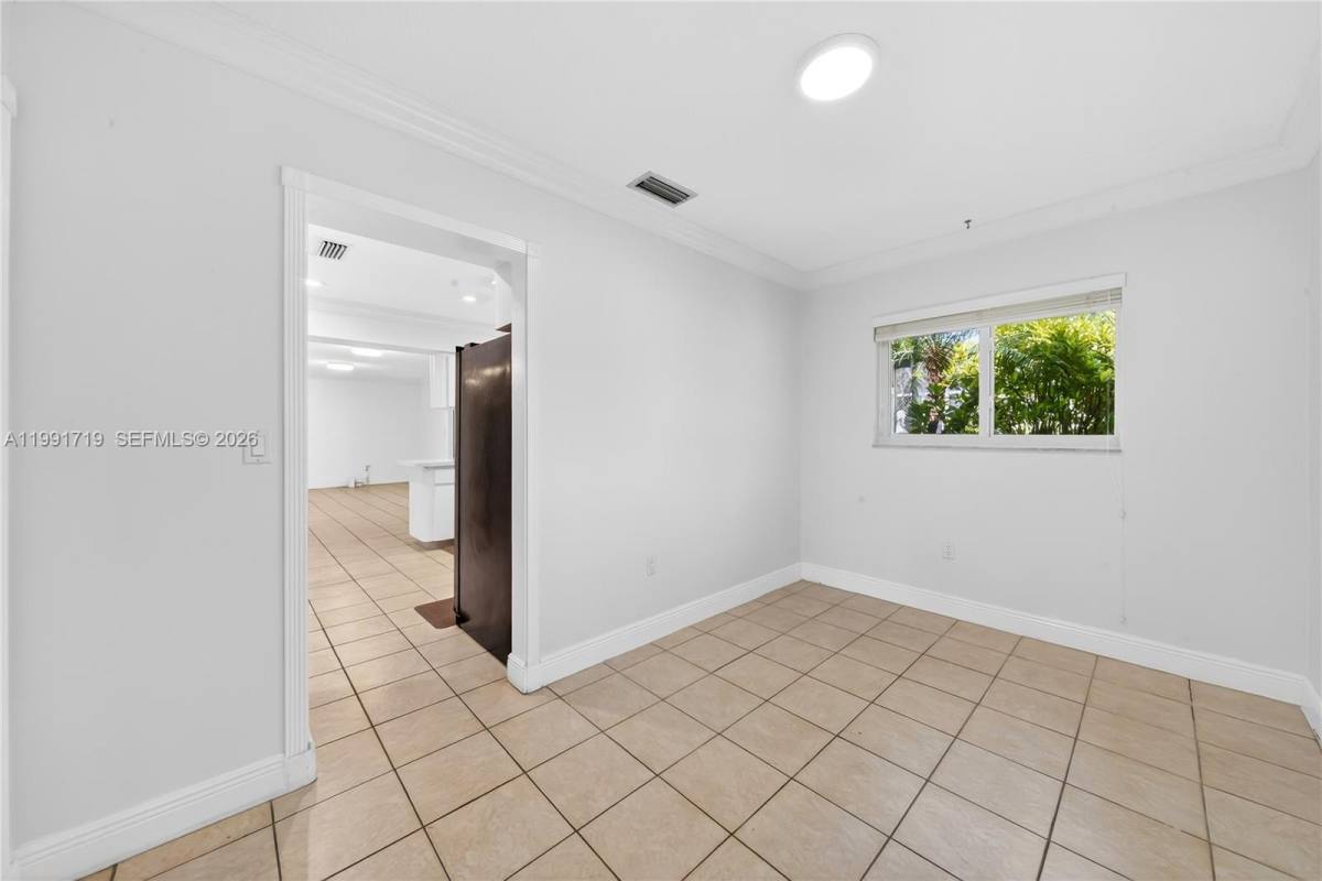 House for rent at 10142 SW 79th Ave, Miami, FL 33156