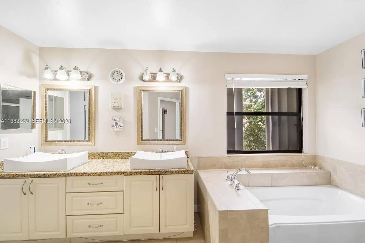 House for rent at 1431 SW 87th Way, Hollywood, FL 33025