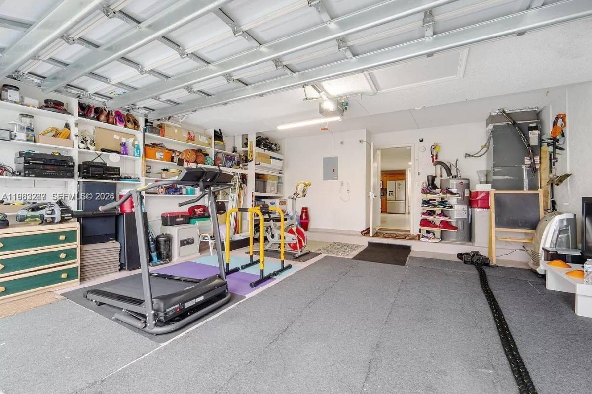 House for rent at 1431 SW 87th Way, Hollywood, FL 33025