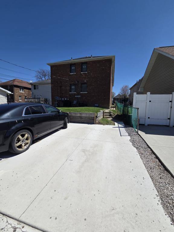 Apartment for rent at 2434 4th St, Trenton, MI 48183