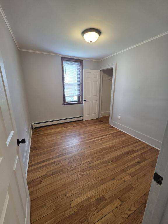 Apartment for rent at 2434 4th St, Trenton, MI 48183