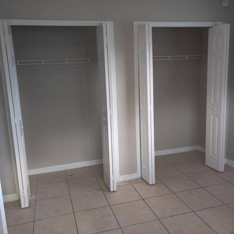 Townhouse for rent at 722 W Columbia Ave, Kissimmmee, Floor, Kissimmee, FL 34741