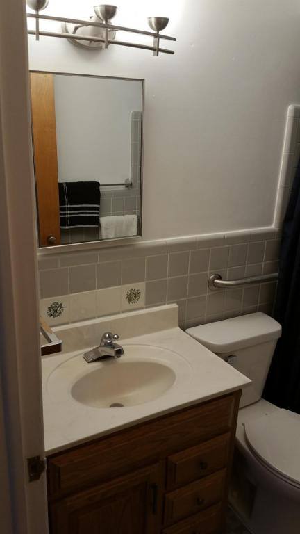 Apartment for rent at 6980 Town Lane, Dearborn Heights, MI 48127