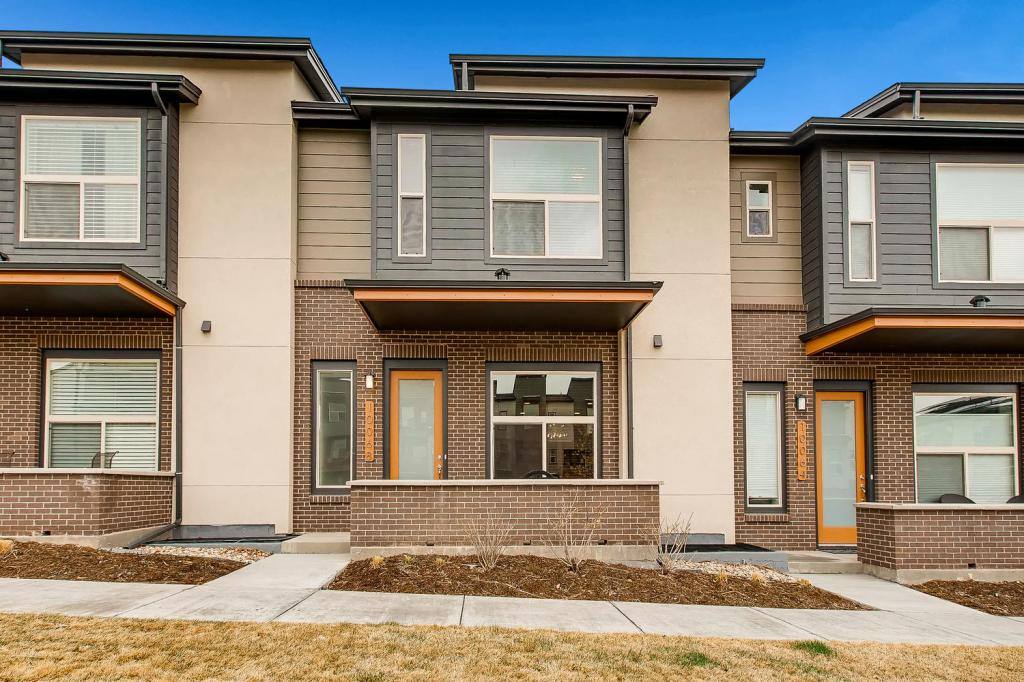 Townhouse for rent at 10068 Town Ridge Lane, Lone Tree, CO 80124