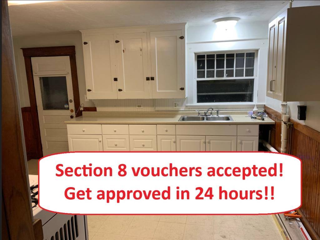 Apartment for rent at 417 Granite St, Manchester, NH 03102