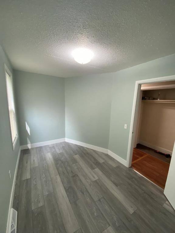 Apartment for rent at 733 Bryant St #2B, Kalamazoo, MI 49001