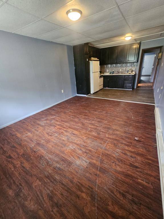 Apartment for rent at 412 NE 13th St, Casey, IL 62420