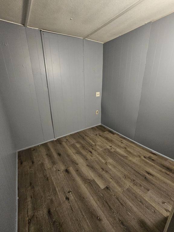 Apartment for rent at 412 NE 13th St, Casey, IL 62420