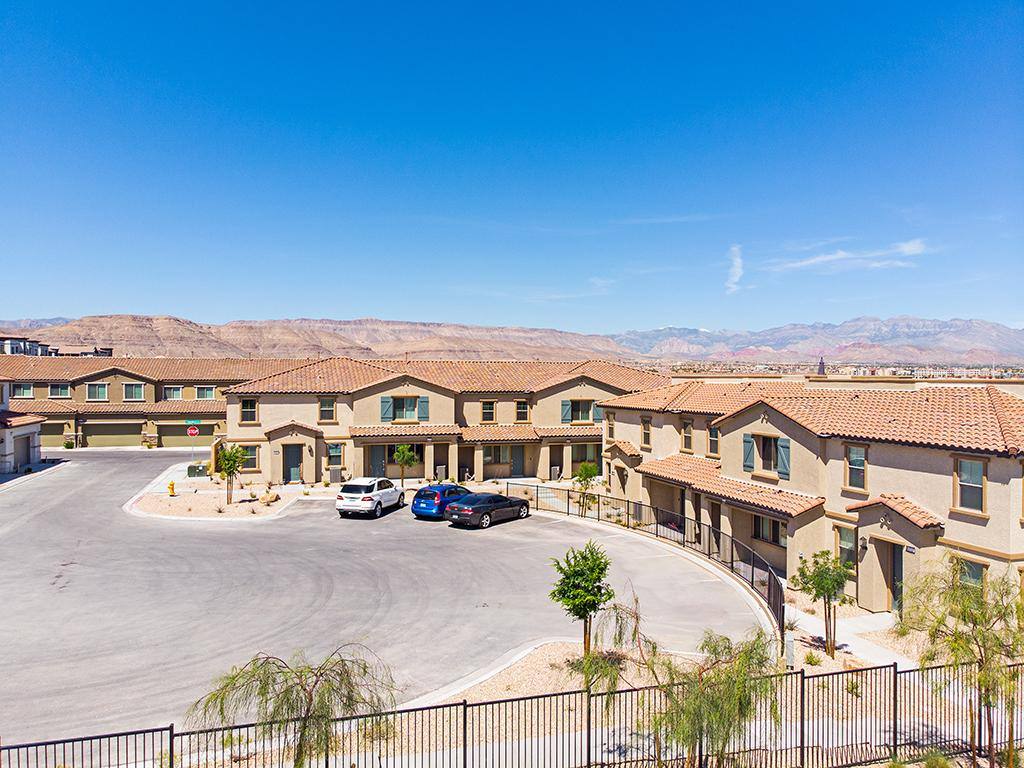 Townhouse for rent at 6267 Haiku Stairs, Las Vegas, NV 89148