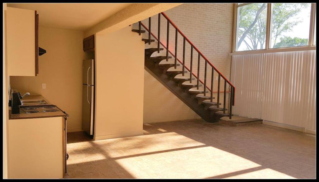 Apartment for rent at 911 College Ave, Jacksonville, TX 75766