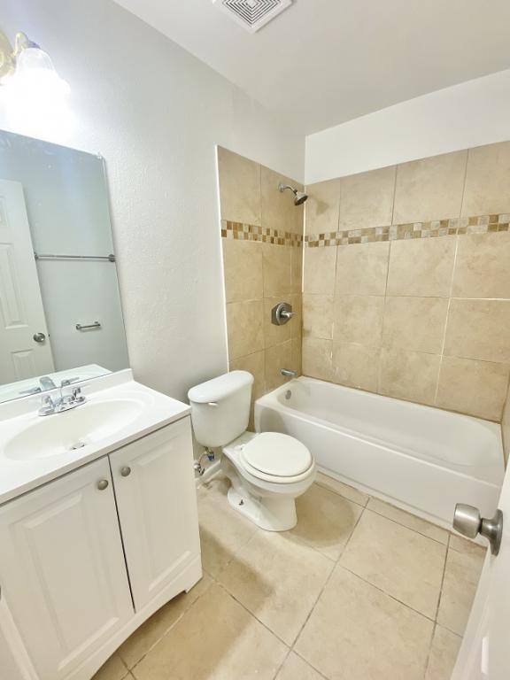 Apartment for rent at 194 N 6th Ave, Yuma, AZ 85364