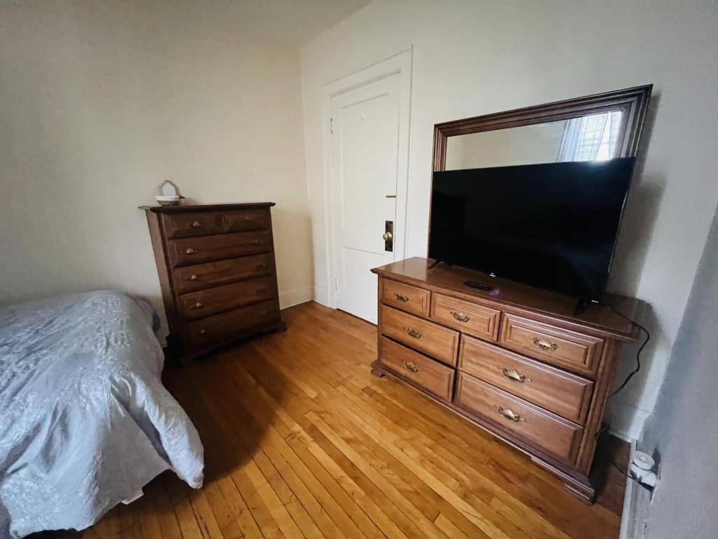 Apartment for rent at 31 Pleasant St, Utica, NY 13501
