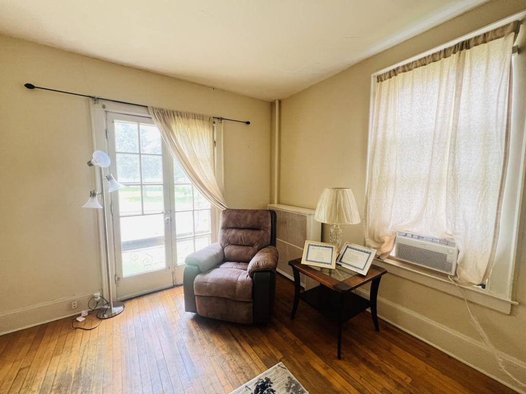 Apartment for rent at 31 Pleasant St, Utica, NY 13501