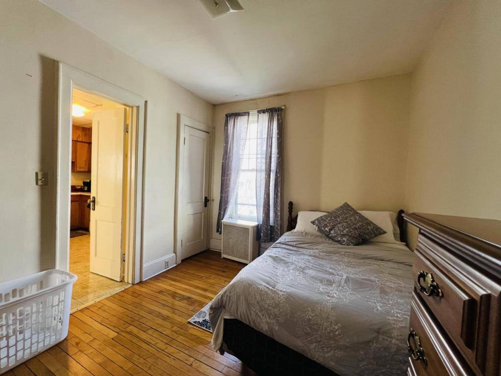 Apartment for rent at 31 Pleasant St, Utica, NY 13501