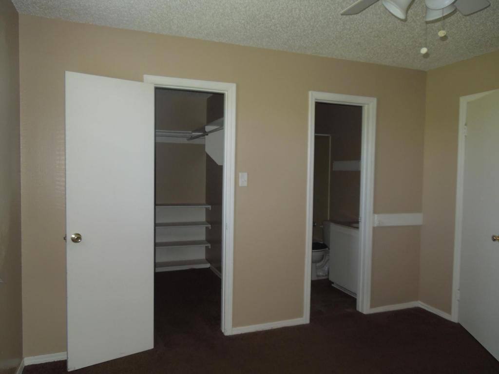 Apartment for rent at 2007 NW Lindy Ave, Lawton, OK 73507