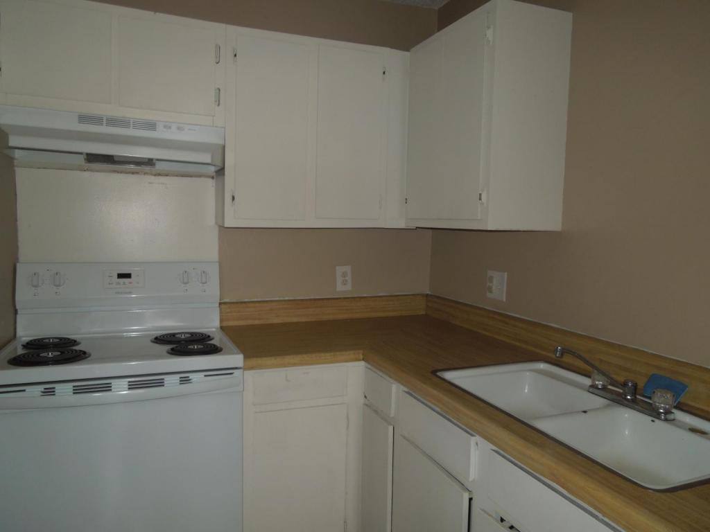 Apartment for rent at 2007 NW Lindy Ave, Lawton, OK 73507