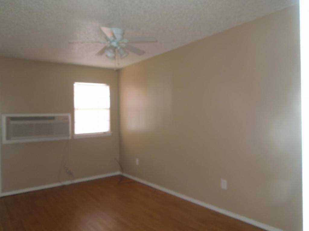 Apartment for rent at 2007 NW Lindy Ave, Lawton, OK 73507