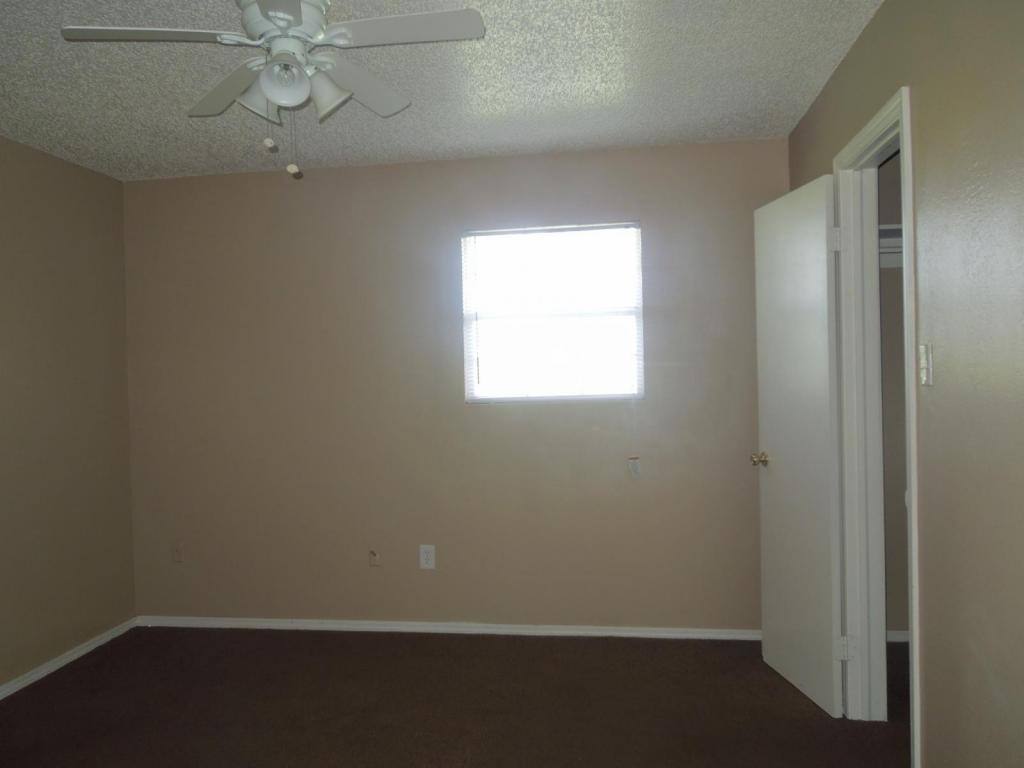 Apartment for rent at 2007 NW Lindy Ave, Lawton, OK 73507