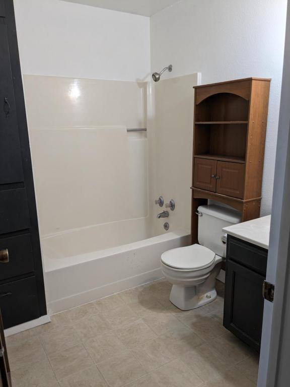 House for rent at 429 S Gilbert St, Powell, WY 82435