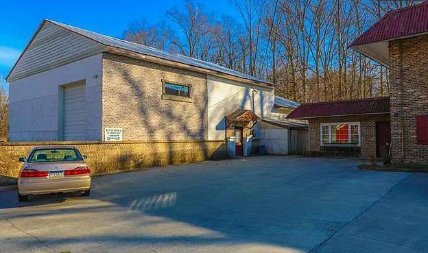 House for rent at 169 Johnsonville Rd #WHITE Shop, Bangor, PA 18013