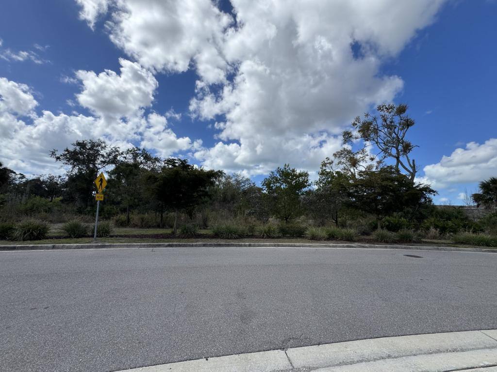 House for rent at 8809 Milestone Dr, Sarasota, FL 34238
