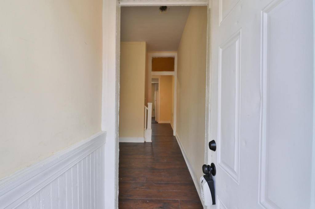 Townhouse for rent at 1303 James St, Baltimore, MD 21223
