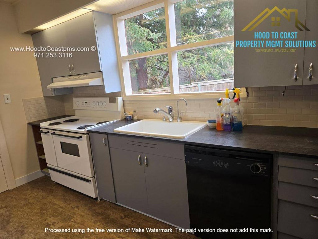 House for rent at 7745 SW Oleson Rd, Portland, OR 97223