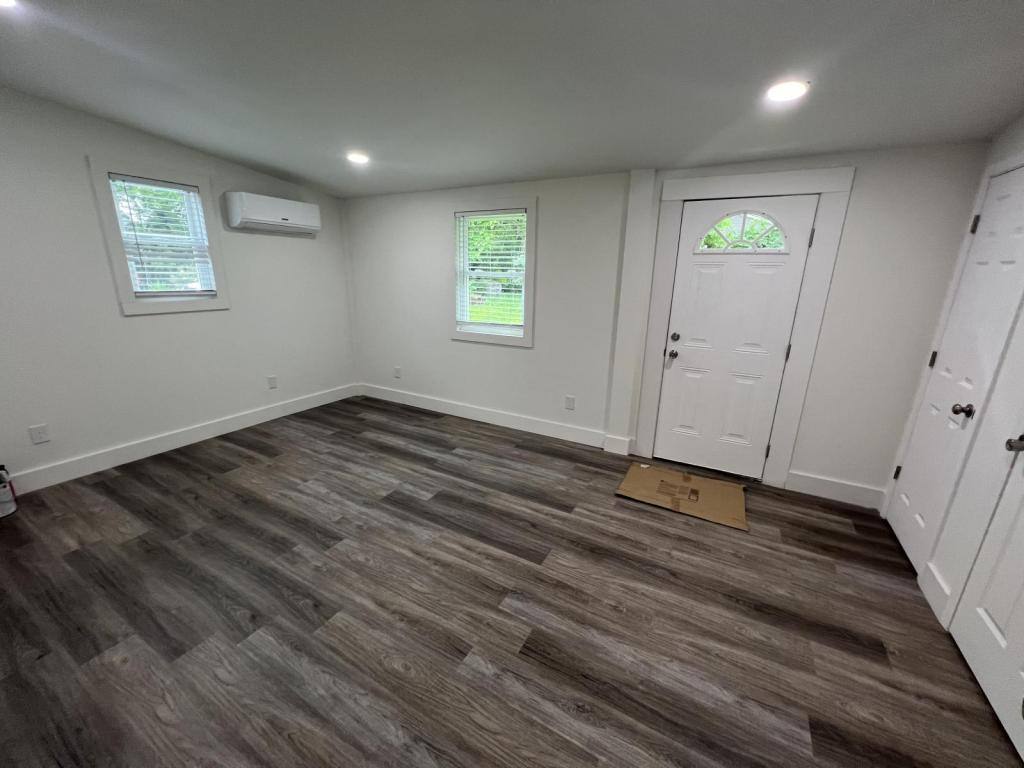 House for rent at 658 Elm Tree Lane, Lexington, KY 40508