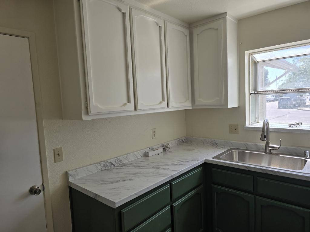 House for rent at 43 E Wallis Ave, Gustine, CA 95322