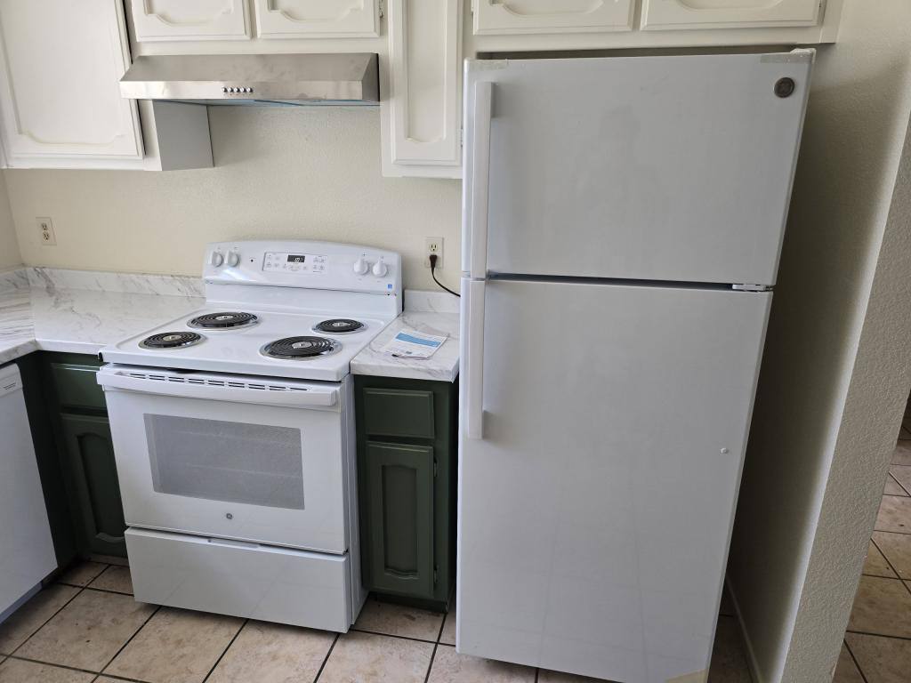 House for rent at 43 E Wallis Ave, Gustine, CA 95322