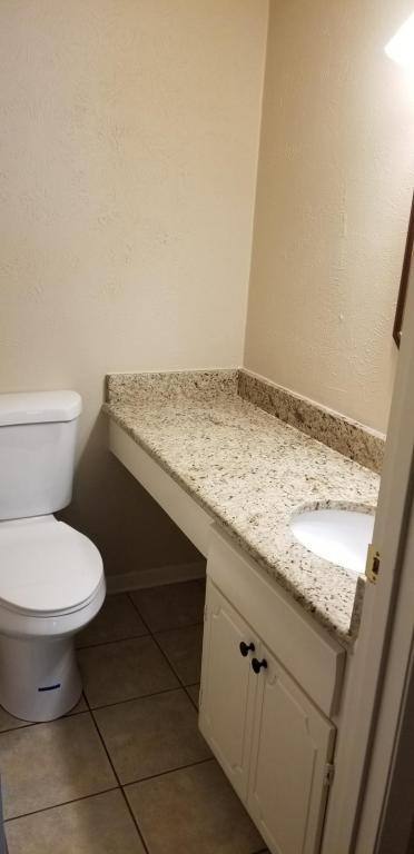 Townhouse for rent at 2012 Court Place, Garland, TX 75041