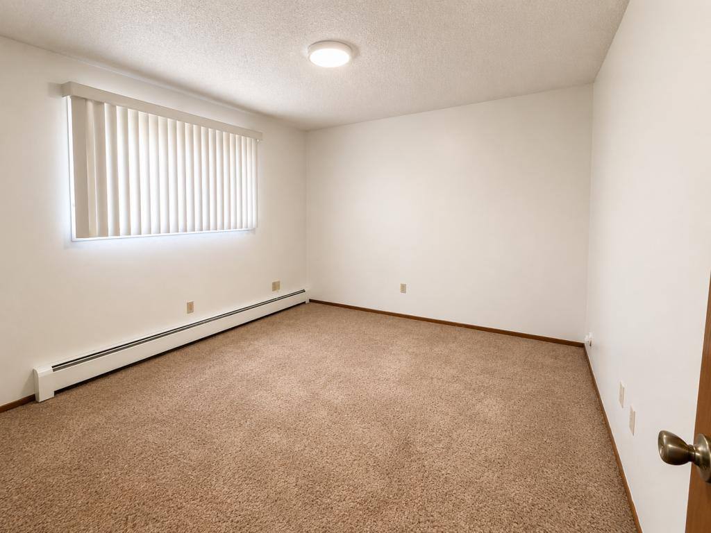Apartment for rent at 1504 Shannon Dr NE, Mandan, ND 58554