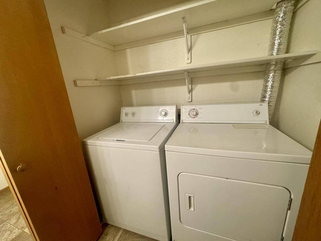 Apartment for rent at 1504 Shannon Dr NE, Mandan, ND 58554