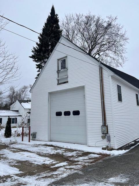 House for rent at 95 Harpswell Rd, Brunswick, ME 04011