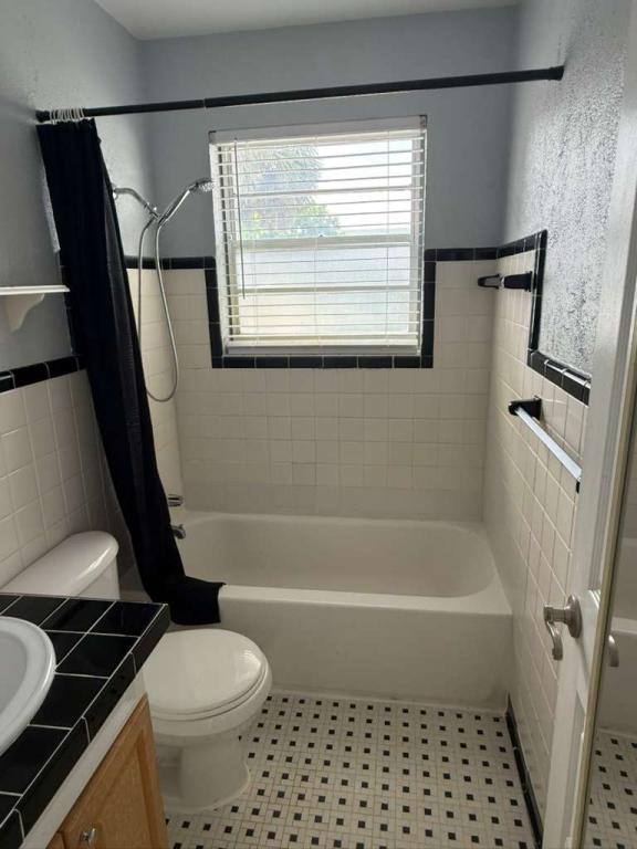 House for rent at 140 Frazar Rd, Daytona Beach, FL 32118