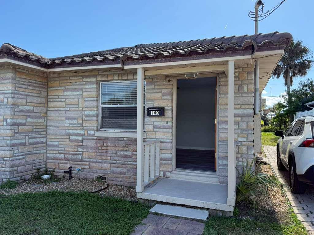 House for rent at 140 Frazar Rd, Daytona Beach, FL 32118