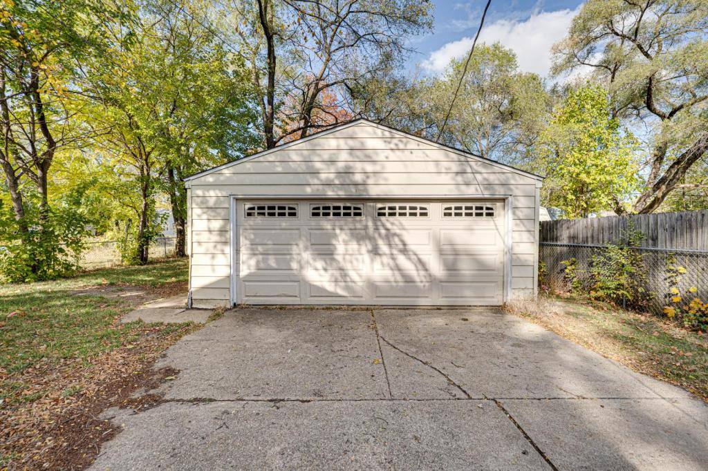 House for rent at 1823 Overdene Ave, Rockford, IL 61103