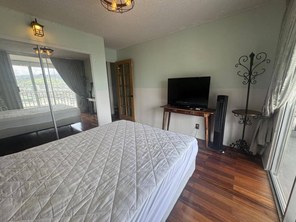 Apartment for rent at 475 Atkinson Dr, Honolulu, HI 96814