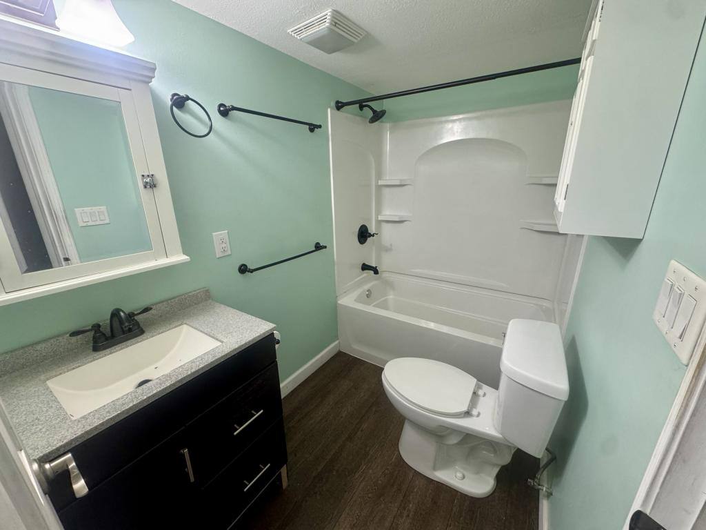 House for rent at 611 9th Ave SW, Mandan, ND 58554