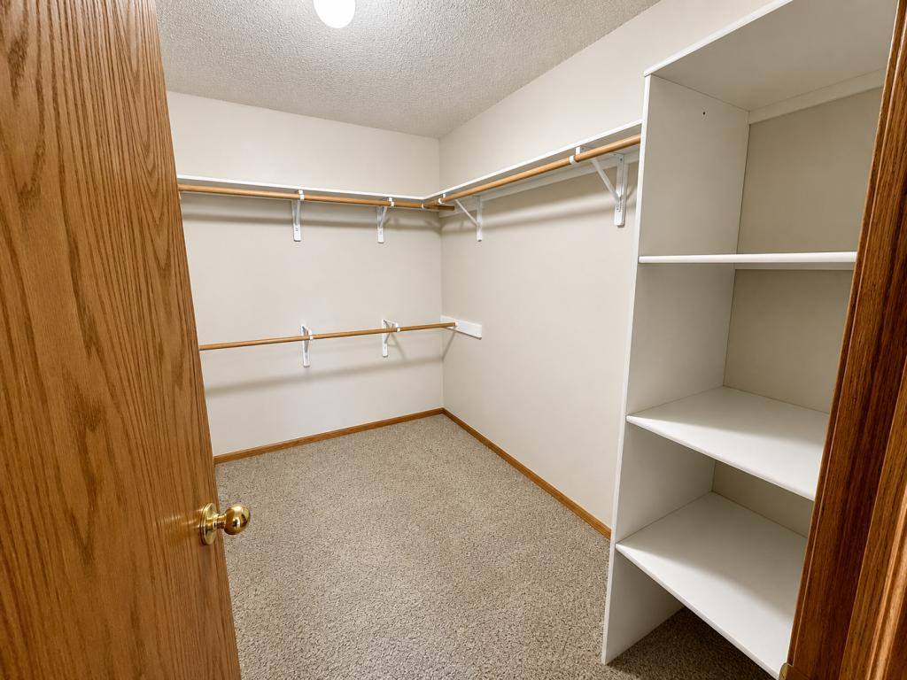 Apartment for rent at 4540 McKenzie Dr SE #4, Mandan, ND 58554