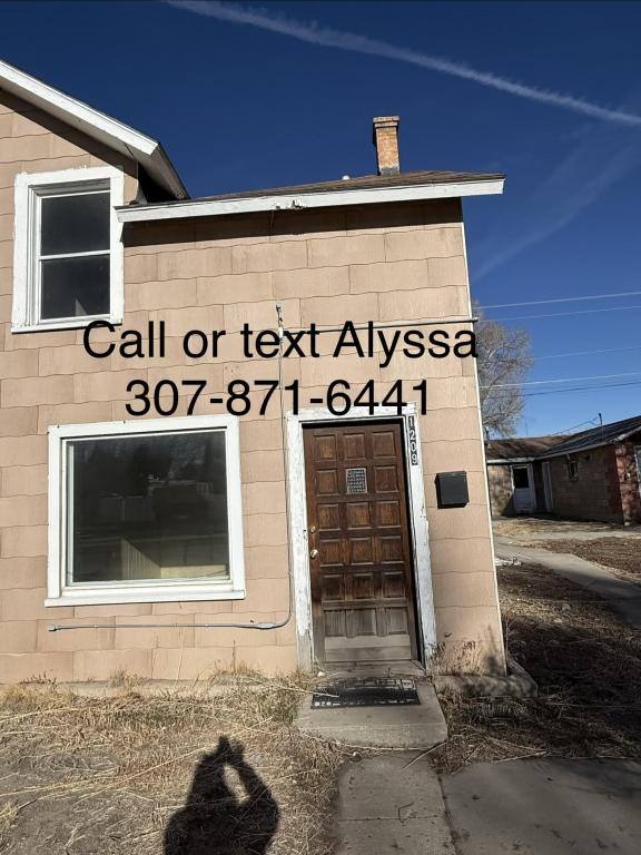 House for rent at 1209 9th St, Rock Springs, WY 82901